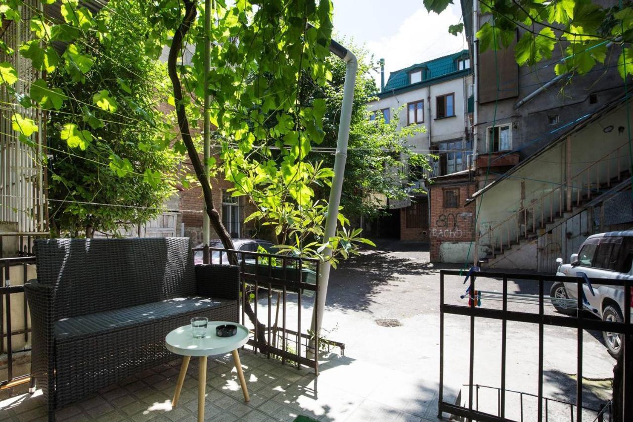 Tbilisisi Apartman Kültér fotó