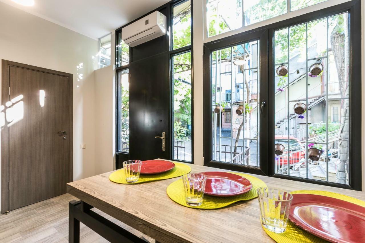 Tbilisisi Apartman Kültér fotó